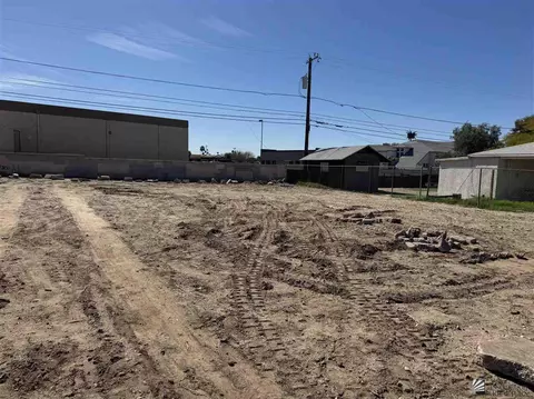 1305 W 15 St, Yuma, AZ 85364
