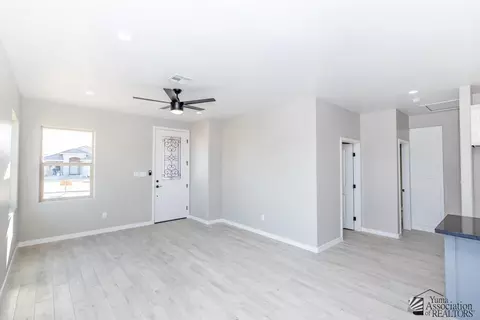 Living - 3546 S Devane Dr, Yuma, AZ 85365 photo 2 of 4