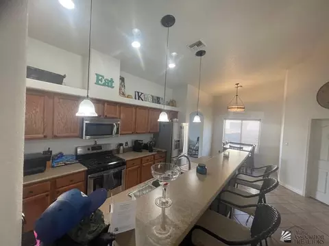 Kitchen - 11621 E 27 St, Yuma, AZ 85367 photo 1 of 3