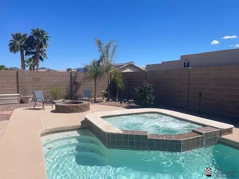 Exterior - 11621 E 27 St, Yuma, AZ 85367 photo 5 of 10