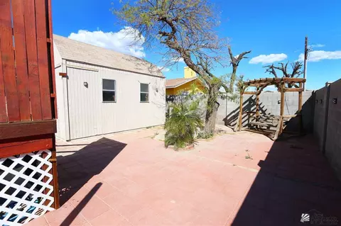 Exterior - 7475 E 24 Ln, Yuma, AZ 85365 photo 5 of 8