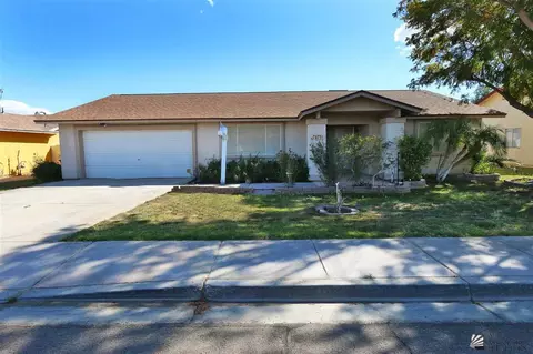 Exterior - 7475 E 24 Ln, Yuma, AZ 85365 photo 3 of 8