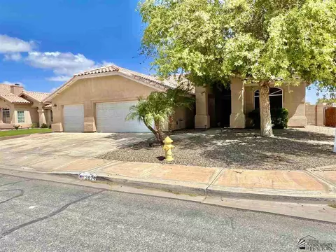 2879 S 48 Dr, Yuma, AZ 85364