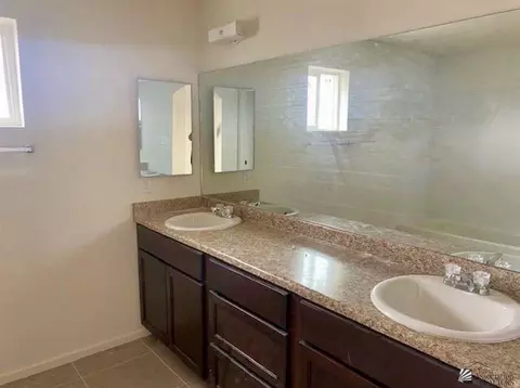 7664 E 43 St, Yuma, AZ 85365 photo 10