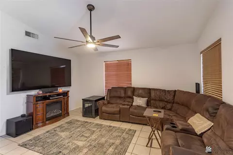 9653 E 38 St, Yuma, AZ 85365 photo 4