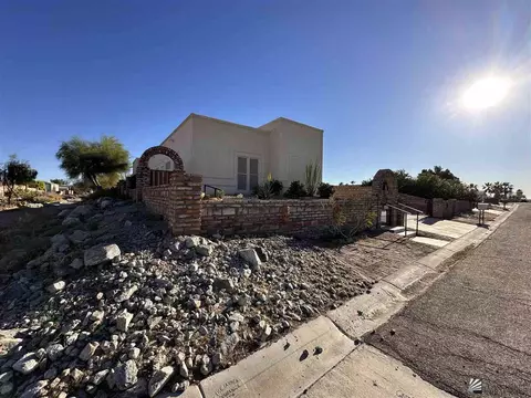 13547 E 49 St, Yuma, AZ 85367