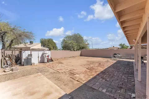 Exterior - 404 E St, San Luis, AZ 85336 photo 3 of 5