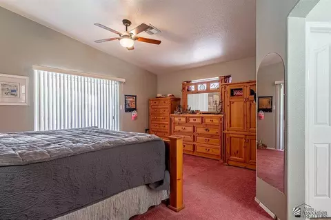 Bedroom - 14294 E 50 Dr, Yuma, AZ 85367 photo 2 of 8