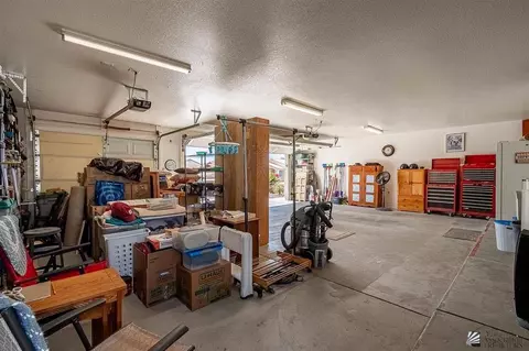 Exterior - 14294 E 50 Dr, Yuma, AZ 85367 photo 4 of 13