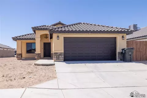 3939 E Ortega St, San Luis, AZ 85349