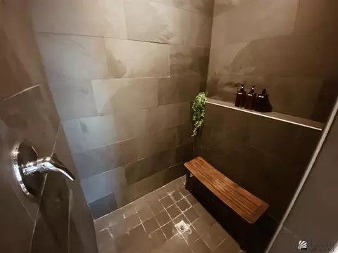 Bath - 5336 E 34 St, Yuma, AZ 85365 photo 1 of 5
