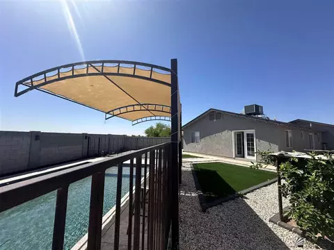902 S Orange Ave, Somerton, AZ 85350