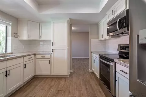 2214 E 26 Way, Yuma, AZ 85365 photo 8