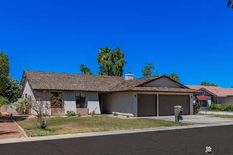 2214 E 26 Way, Yuma, AZ 85365 photo 2