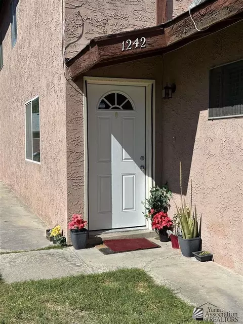 1242 W 20 Pl, Yuma, AZ 85364