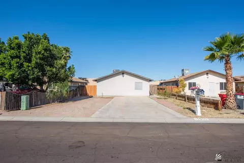 11580 S Phoenix Dr, Yuma, AZ 85367