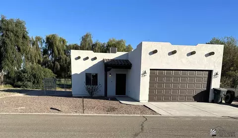 28451 Telegraph Ave, Wellton, AZ 85356