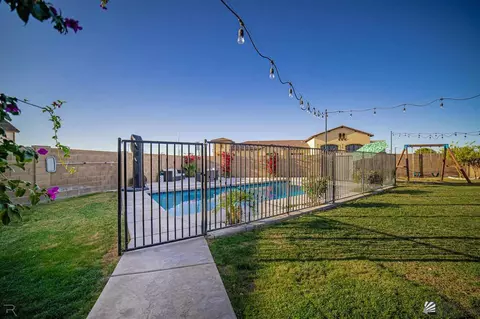 Exterior - 8546 E 34 Pl, Yuma, AZ 85365 photo 5 of 12