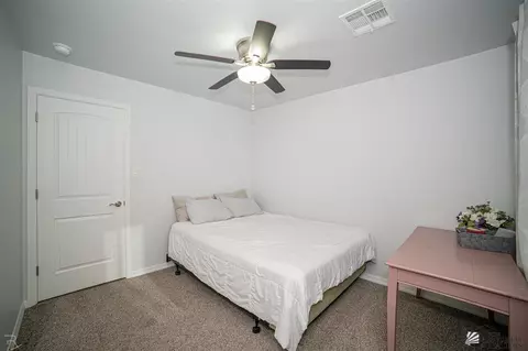 Bedroom - 8546 E 34 Pl, Yuma, AZ 85365 photo 4 of 5