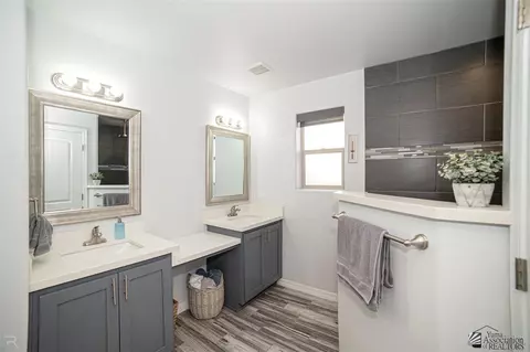 Bath - 8546 E 34 Pl, Yuma, AZ 85365 photo 1 of 5