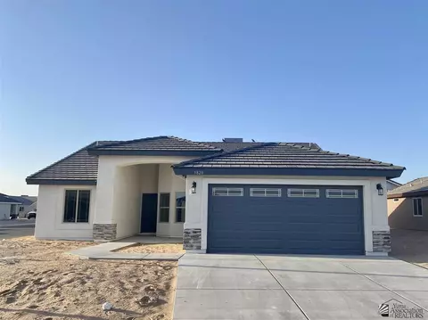 396 S Emmanuel Ave, San Luis, AZ 85349