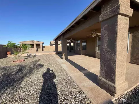 Exterior - 6264 E 40 Pl, Yuma, AZ 85365 photo 8 of 9