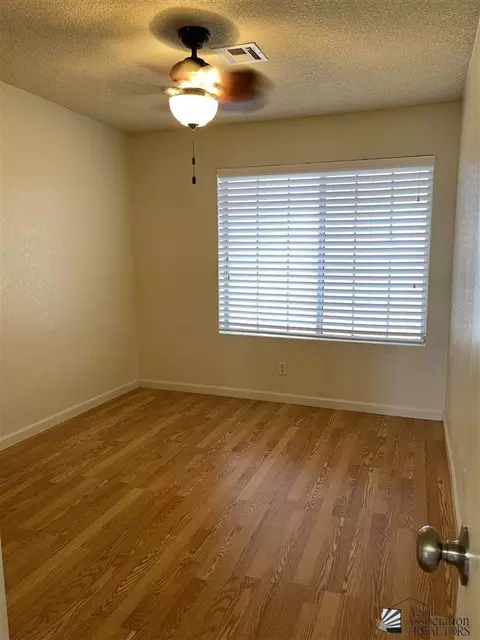 Bedroom - 6264 E 40 Pl, Yuma, AZ 85365 photo 1 of 4