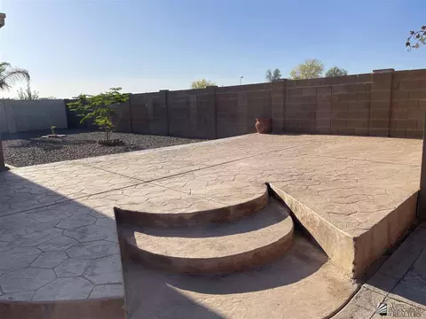 Exterior - 6264 E 40 Pl, Yuma, AZ 85365 photo 4 of 9