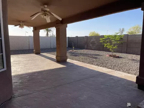 Exterior - 6264 E 40 Pl, Yuma, AZ 85365 photo 6 of 9