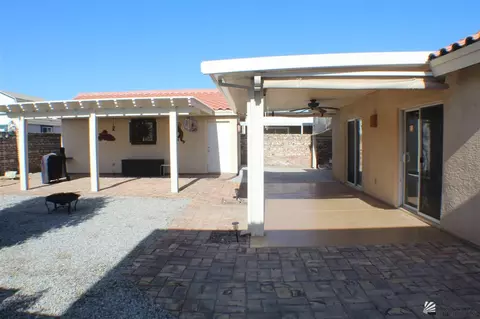 13455 E 53 Ln, Yuma, AZ 85367 photo 3