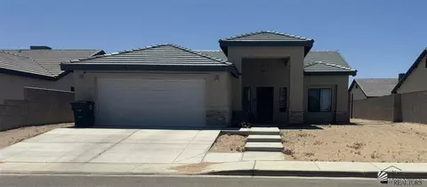 4235 E Udall Ln, San Luis, AZ 85349