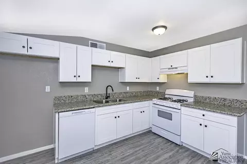 2060 E 26 St, Yuma, AZ 85365 photo 10