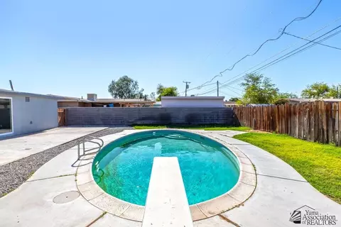 2060 E 26 St, Yuma, AZ 85365 photo 2