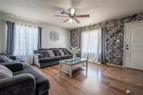 Living - 6184 E 43 St, Yuma, AZ 85365 photo 1 of 1