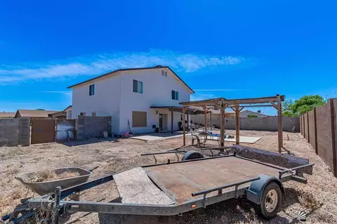 Exterior - 6184 E 43 St, Yuma, AZ 85365 photo 6 of 7