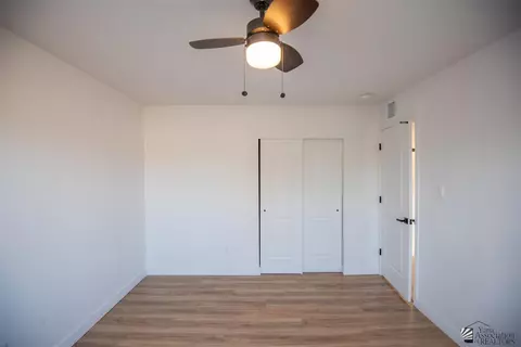 Bedroom - 1545 E 27 Pl, Yuma, AZ 85365 photo 6 of 8