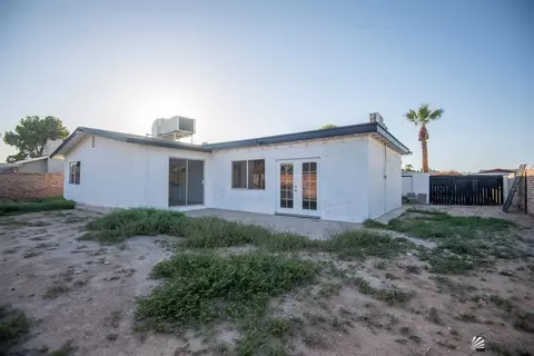 Exterior - 1545 E 27 Pl, Yuma, AZ 85365 photo 6 of 8