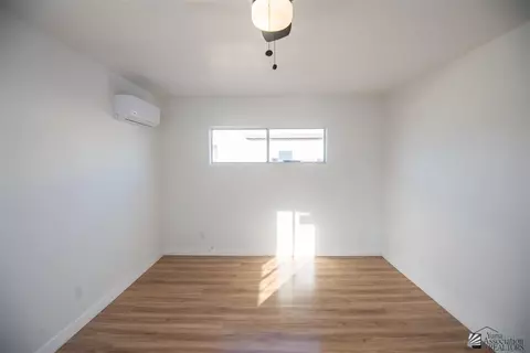 Bedroom - 1545 E 27 Pl, Yuma, AZ 85365 photo 1 of 8