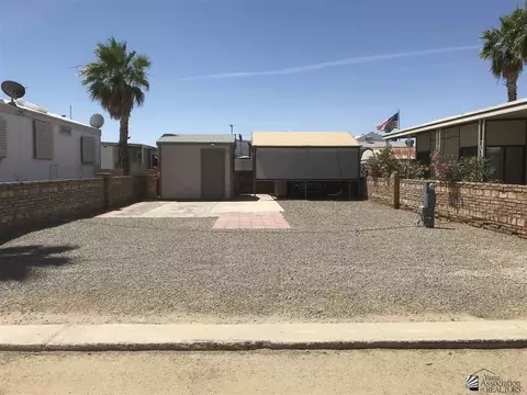 10325 E Compadre Ln, Yuma, AZ 85365