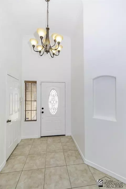 10114 E 36 Pl, Yuma, AZ 85365 photo 4