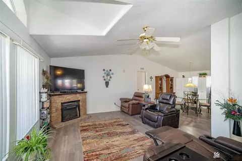 13449 E 54 Dr, Yuma, AZ 85367 photo 9