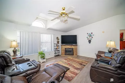 13449 E 54 Dr, Yuma, AZ 85367 photo 10