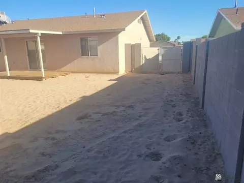 11374 E 27 Pl, Yuma, AZ 85367 photo 26