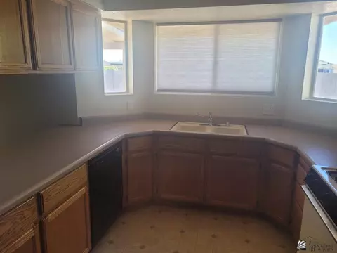 11374 E 27 Pl, Yuma, AZ 85367 photo 7