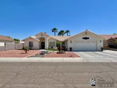 Exterior - 10795 E 36 Pl, Yuma, AZ 85365 photo 2 of 7