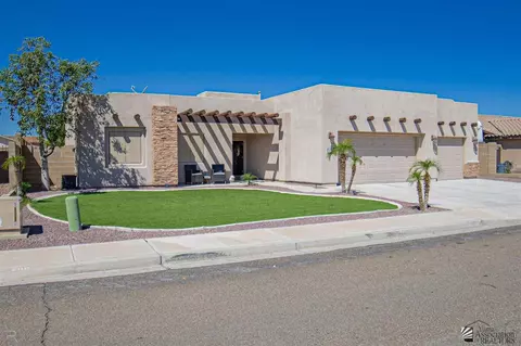 10200 S Galaxy Ave, Yuma, AZ 85367