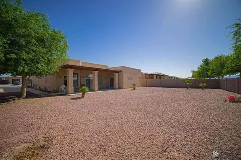 Exterior - 5605 E 39 Ln, Yuma, AZ 85365 photo 5 of 11