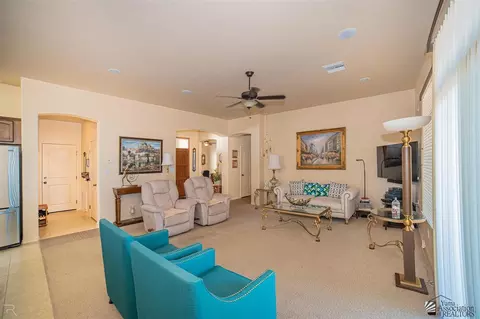 Living - 5605 E 39 Ln, Yuma, AZ 85365 photo 1 of 2