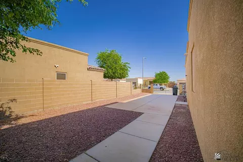 Exterior - 5605 E 39 Ln, Yuma, AZ 85365 photo 11 of 11