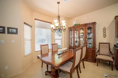 Dining - 5605 E 39 Ln, Yuma, AZ 85365 photo 2 of 2